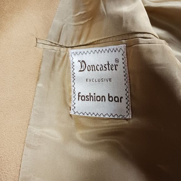 Doncaster 2 Button Blazer Jacket Sport Coat Ultra Suede Tan/ Cream Men's Medium - Picture 4 of 14